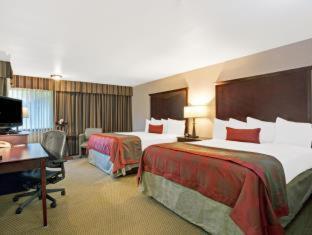 Ramada By Wyndham Tukwila Southcenter Hotel Phòng bức ảnh